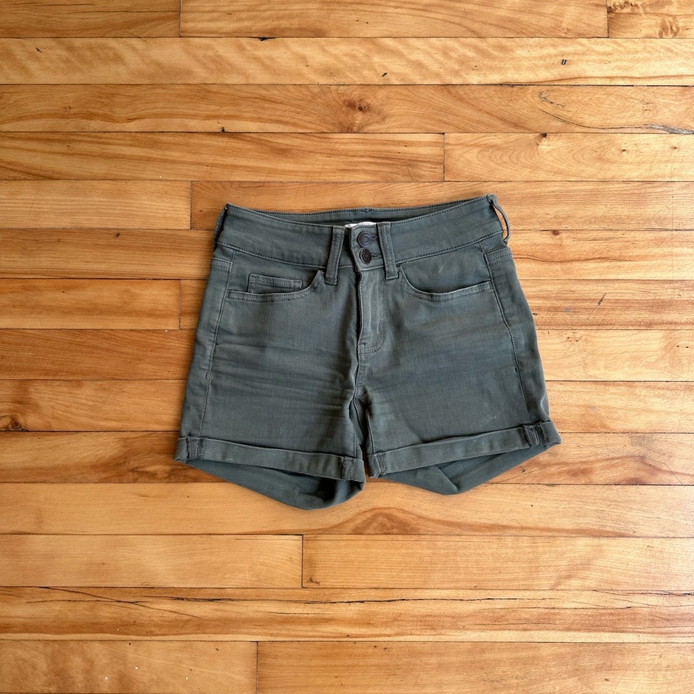 Army green/grey jean shorts by Sol